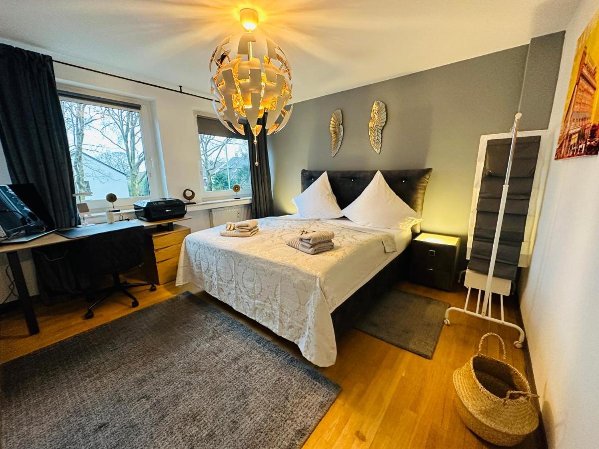 Stilvoll-Mit Balkon- Zentral - Netflix-Nespresso Lägenhet Essen Exteriör bild