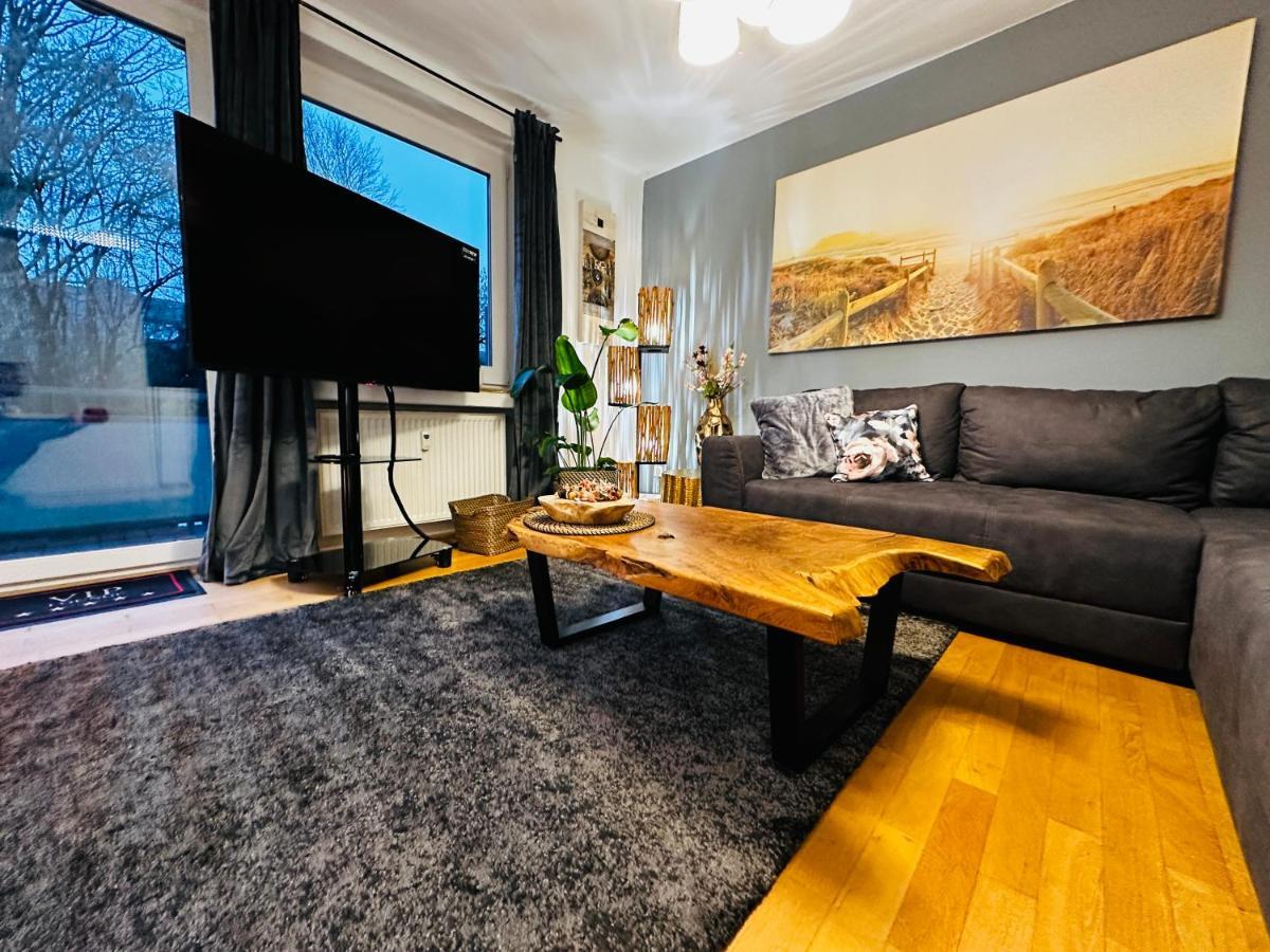 Stilvoll-Mit Balkon- Zentral - Netflix-Nespresso Lägenhet Essen Exteriör bild