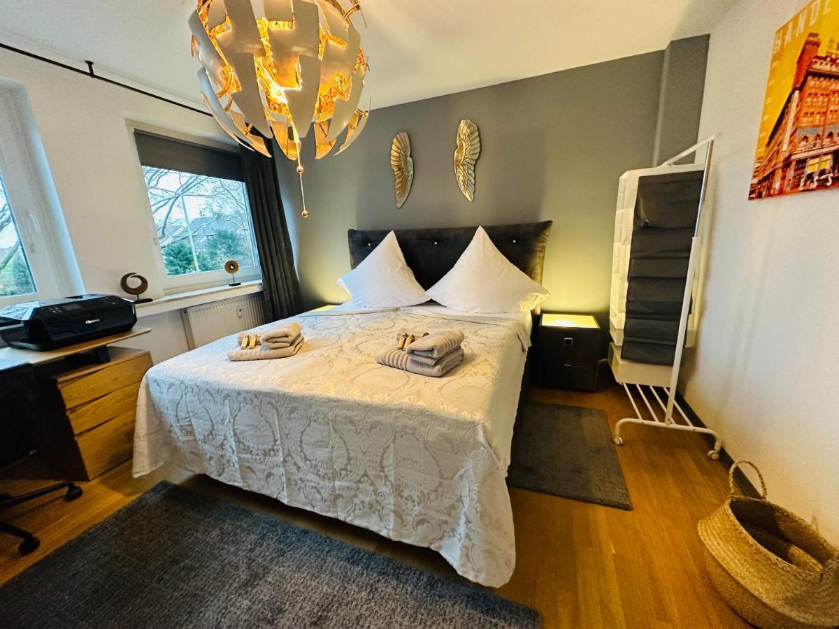 Stilvoll-Mit Balkon- Zentral - Netflix-Nespresso Lägenhet Essen Exteriör bild