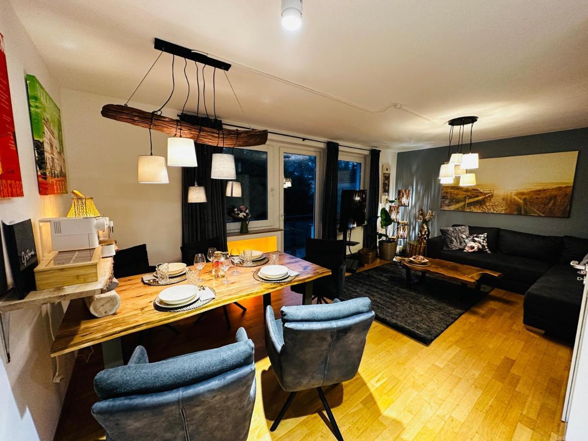 Stilvoll-Mit Balkon- Zentral - Netflix-Nespresso Lägenhet Essen Exteriör bild