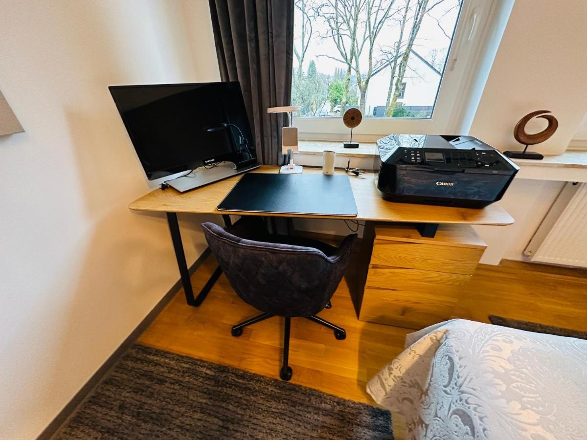 Stilvoll-Mit Balkon- Zentral - Netflix-Nespresso Lägenhet Essen Exteriör bild